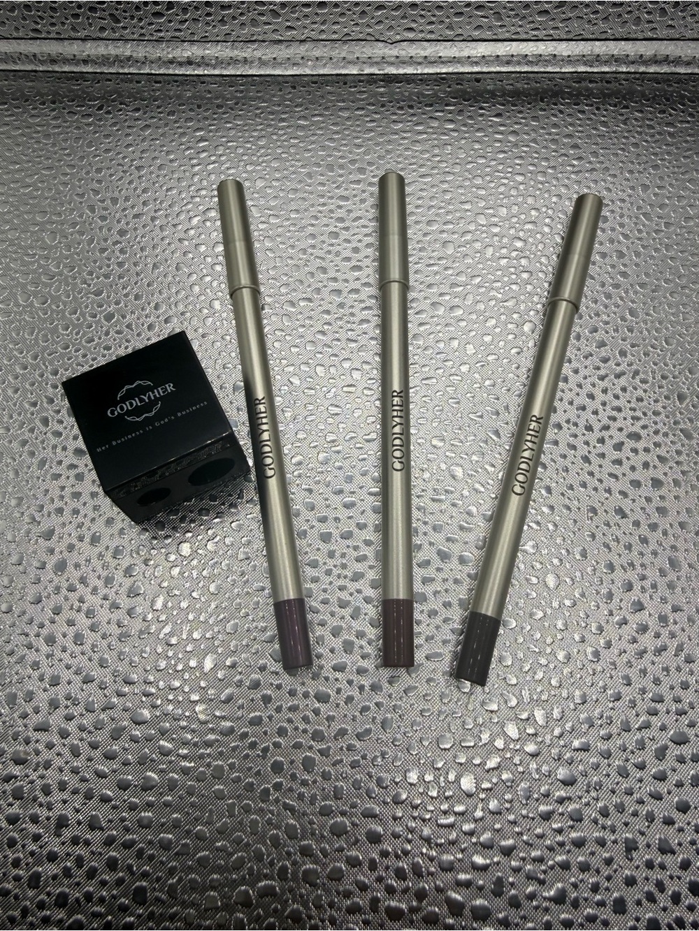 GodlyHer Lip Liner Trio - Rich Shades - Picture 3 of 4